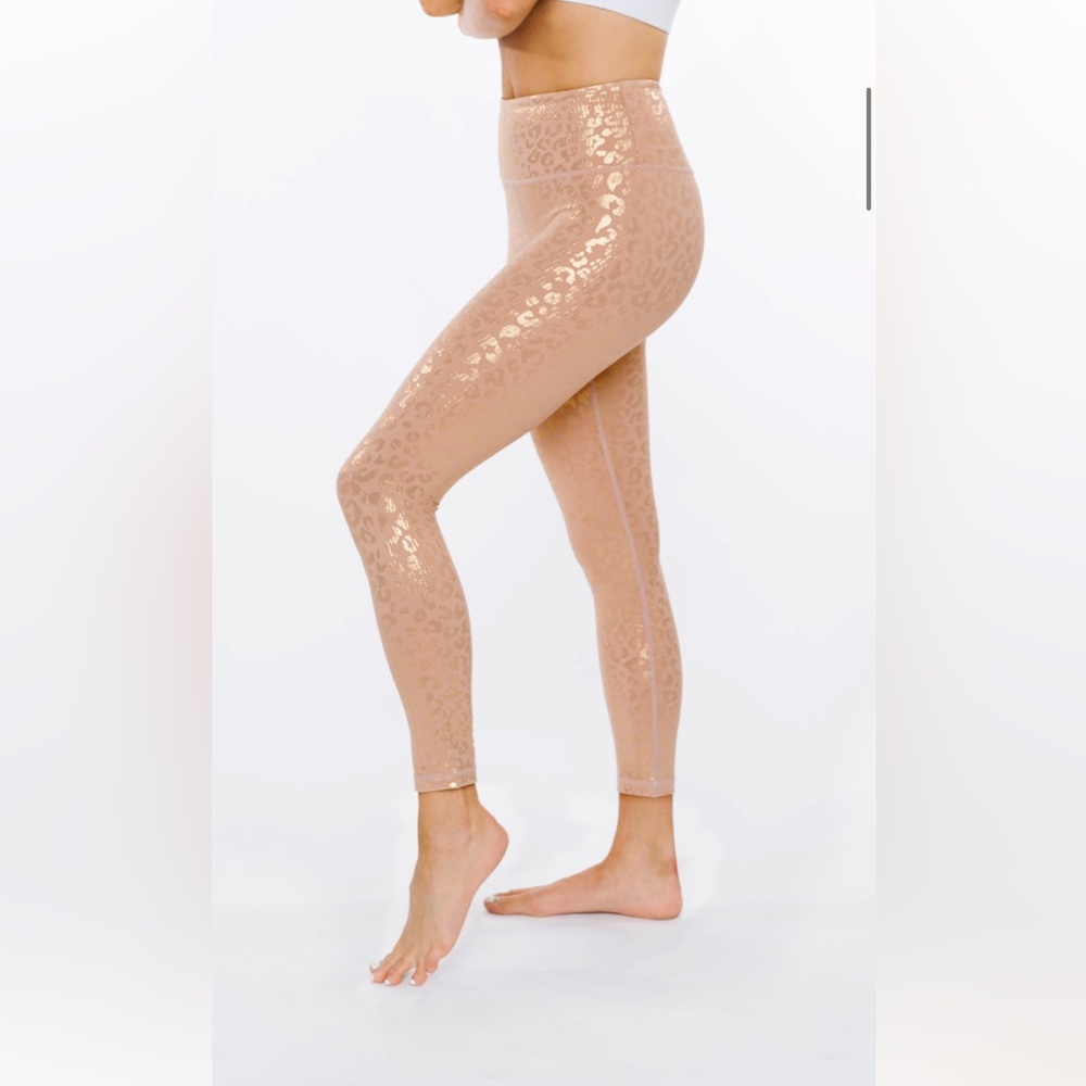 BNWT Zyia Gold Leopard tights